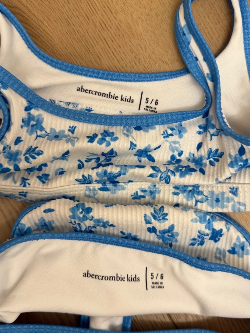 Abercrombie Kids Floral Swimsuit 2 Piece Size 5/6